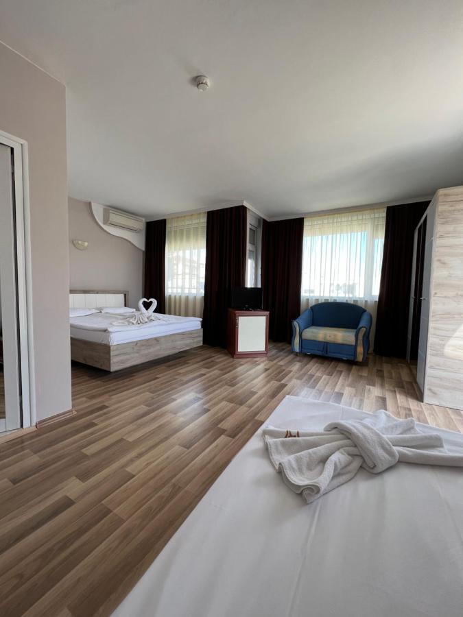 Hotel Incognito Pomorie เปาโมเรีย ภายนอก รูปภาพ