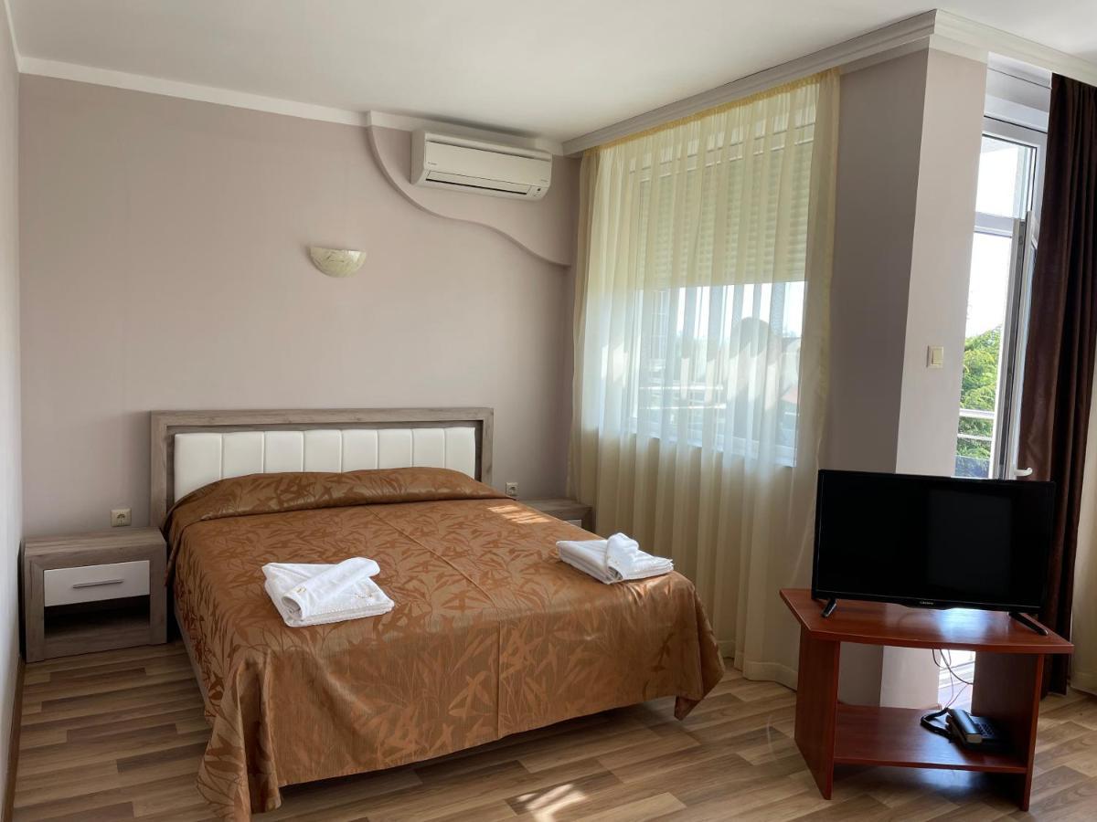 Hotel Incognito Pomorie เปาโมเรีย ภายนอก รูปภาพ
